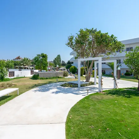 Stamos Otel