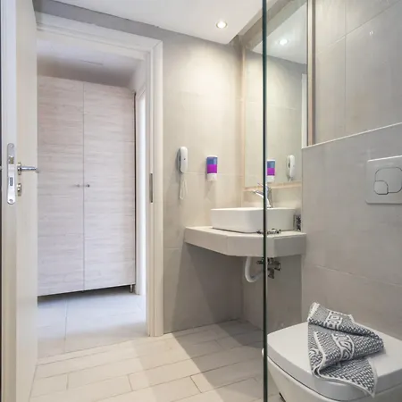 Hotel Stamos 2*