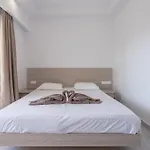 Hotel Stamos 2*