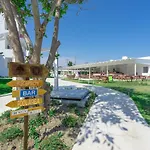 Stamos Hotel 2*