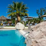 Stamos Hotel