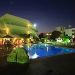Hotel Stamos